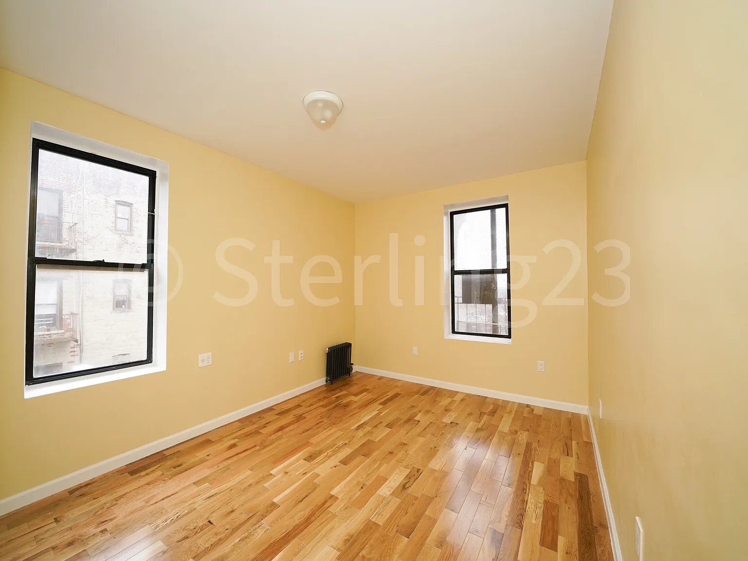 200 Highland Boulevard — Photo 4