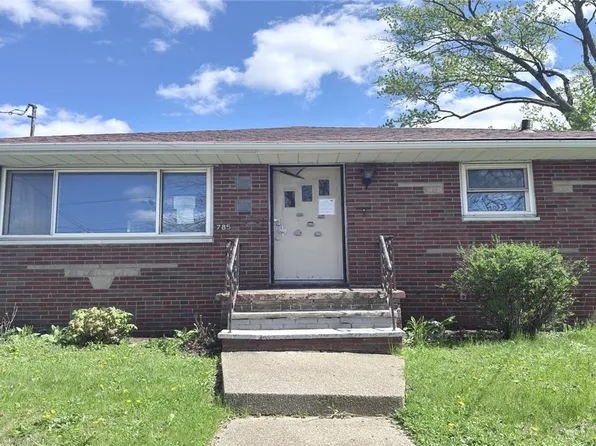 785 Brittain Rd, Akron, OH 44305