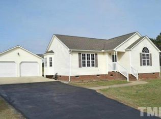 60 Sommerset Dr, Clayton, NC 27520