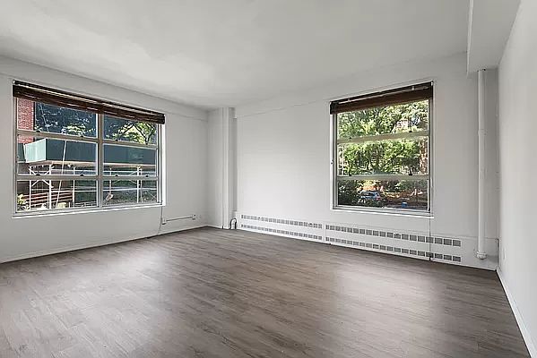 1st image of 70 La Salle St APT 2G