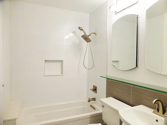 Rented by Barlavi Inc. | media 31