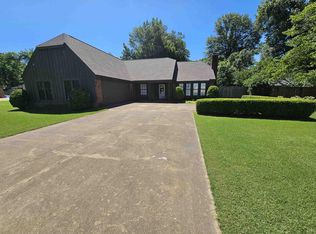 9 Rockefeller Dr, Wilson, AR 72395