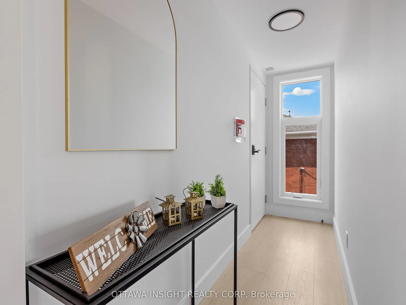 2 bed, $2,200 — Photo 4