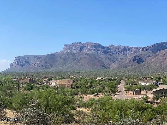 1st image of 2896 S Prickly Pt