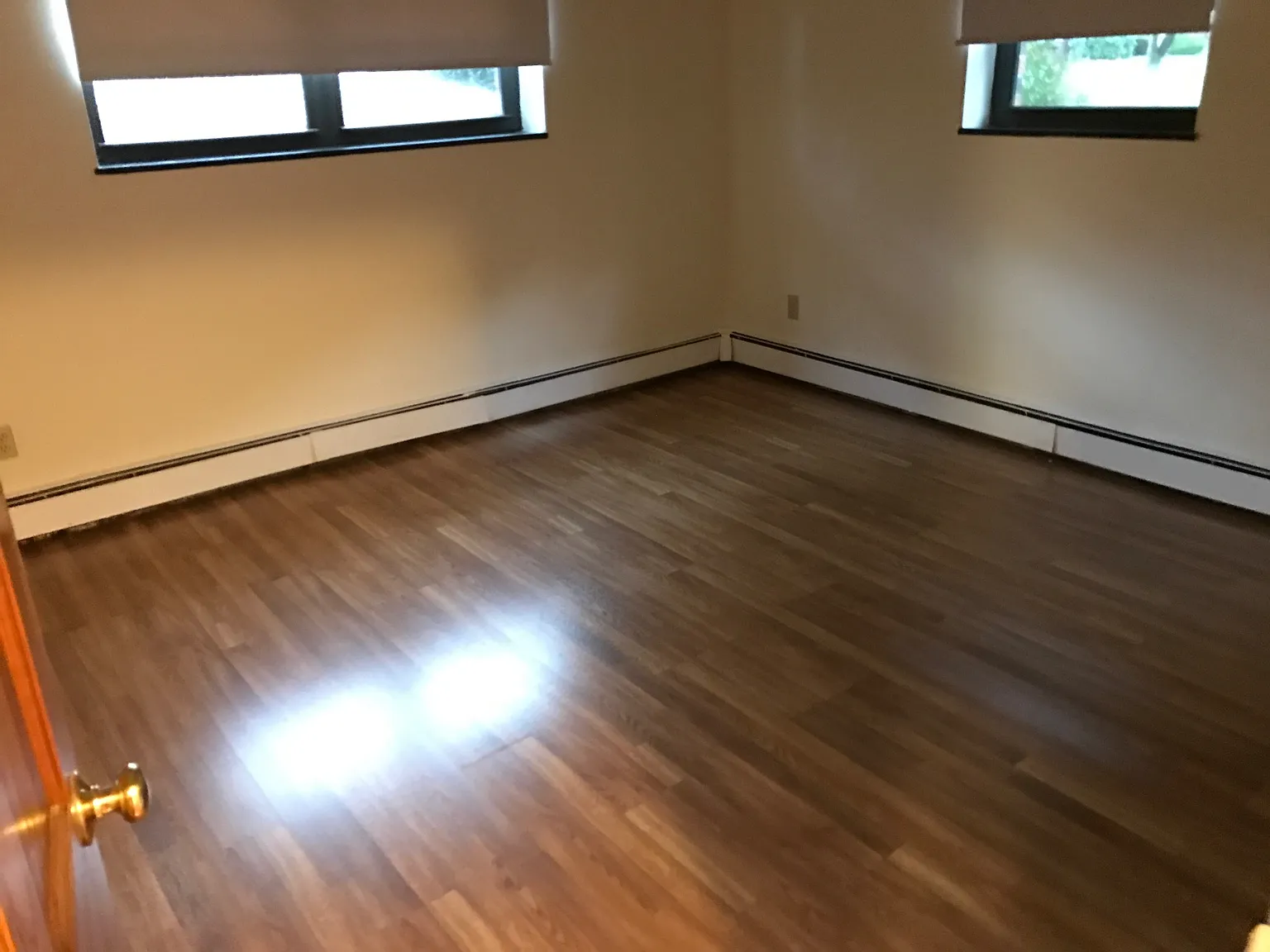2 bed, 1000 sqft, $2,675 — Photo 2