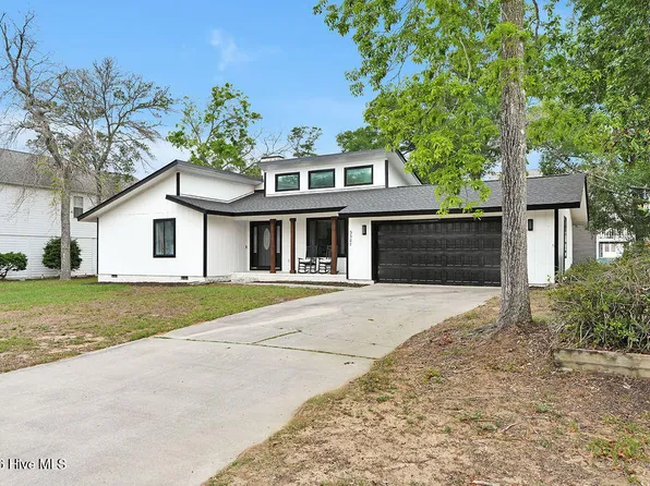 3307 E Oak Island Drive, Oak Island, NC 28465