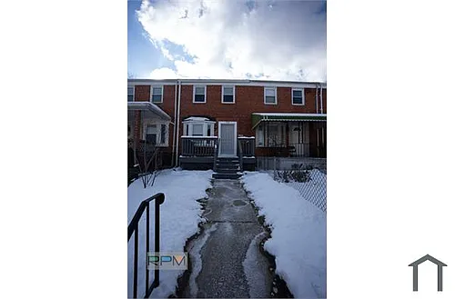 751 Arncliffe Rd Photo 1