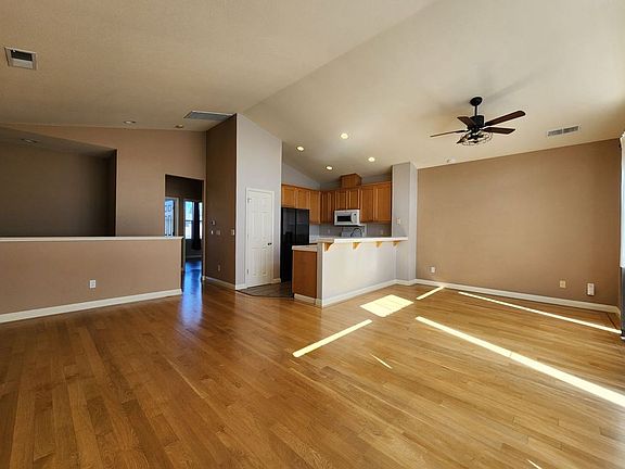 2nd image of 2983 Bay Village Ave