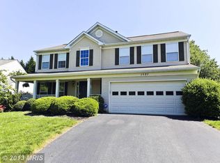 1527 Fenway Rd, Crofton, MD 21114