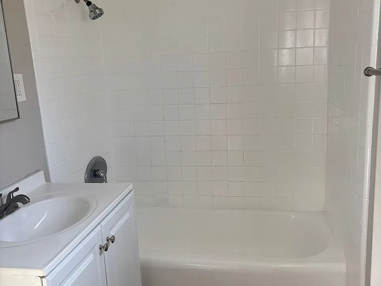 7348-7352 Neo St — Photo 18
