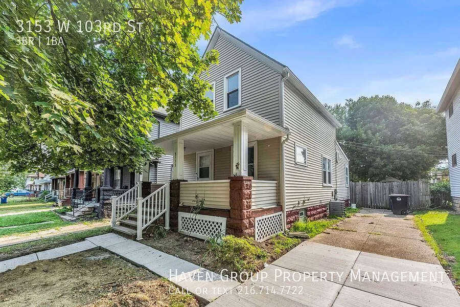 3153 W 103rd St, Cleveland, OH 44111- Spacious 3-bed 1-bath single-family home! — Photo 2