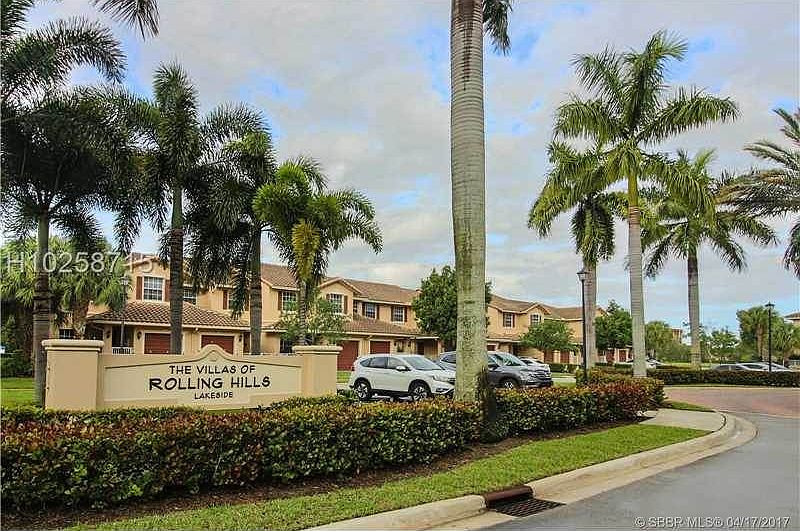 1st image of 3509 Lakeside Dr #8