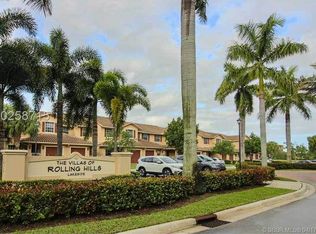 3509 Lakeside Dr #8, Davie, FL 33328