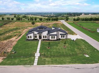 1700 Hamilton Ln, Justin, TX 76247