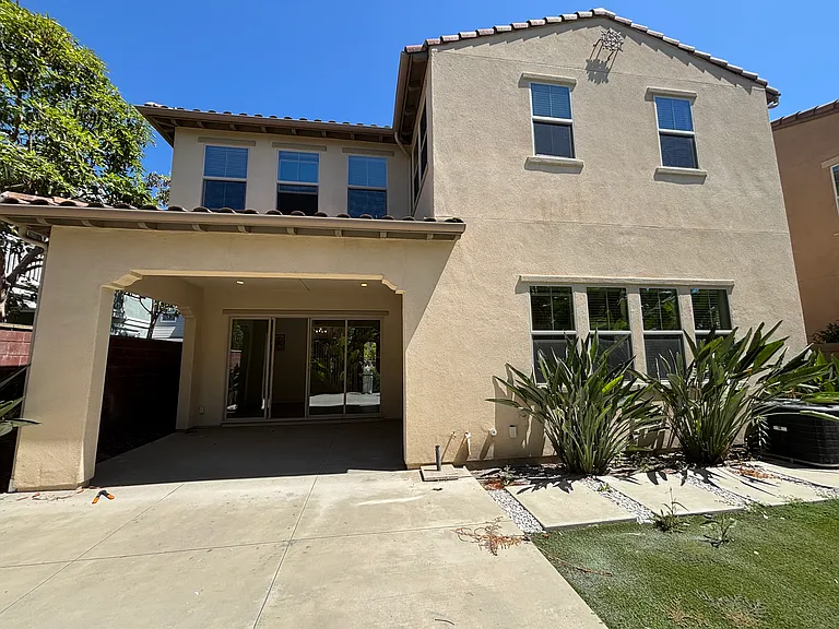 53 Molly Loop — Photo 11