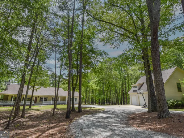 1940 Vega Rd, Meansville, GA 30256