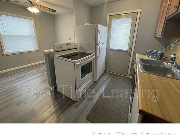 2nd image of 702 1st Ave S