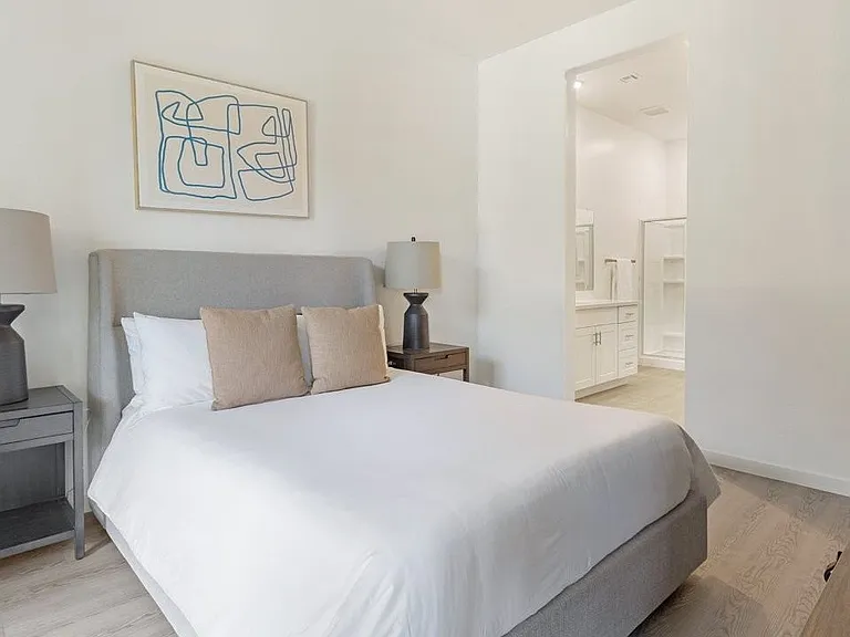 Linda Vista Luxury Rentals — Photo 9