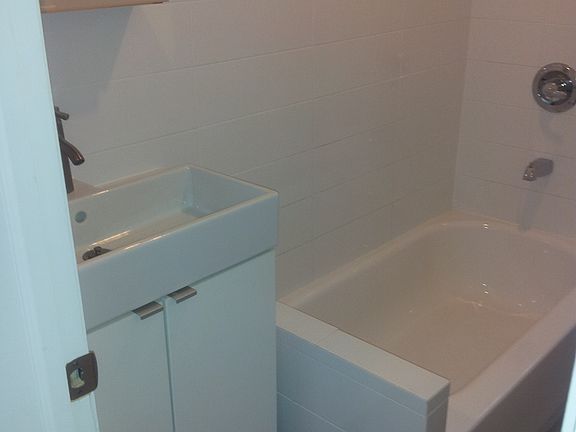 3rd image of 720 Degraw St APT C1