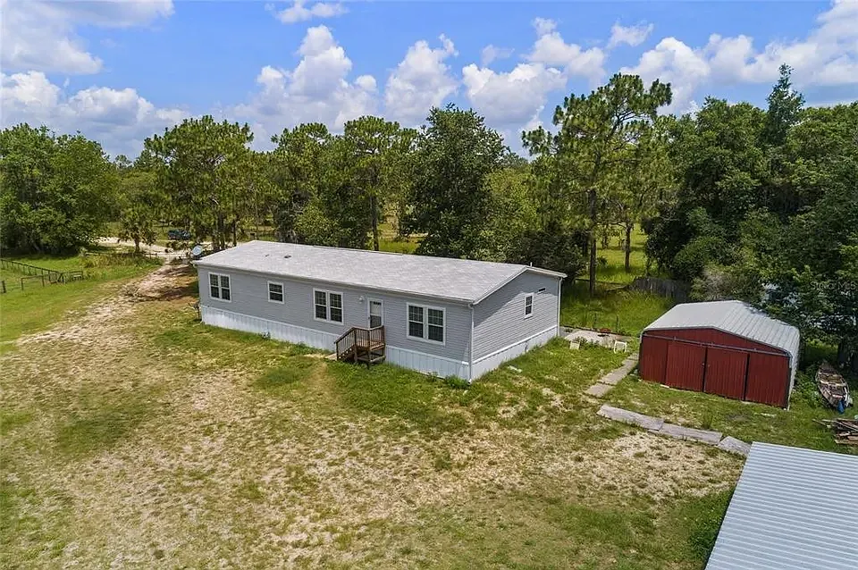 4 bed, 2062 sqft, $3,500 — Photo 3