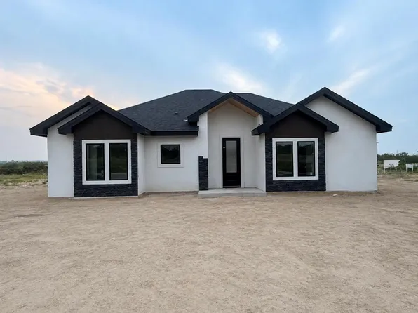 2283 Rio Sabinas Dr, Eagle Pass, TX 78852