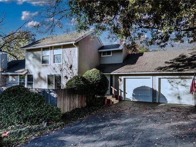 10840 Bradshaw St, Overland Park, KS, 66210