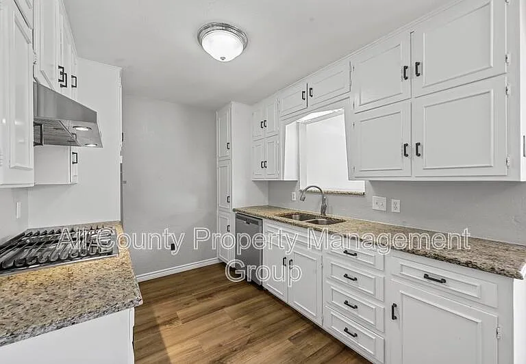3108 Shady Brook Dr — Photo 6