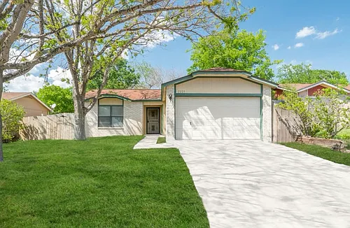 5839 Sun Bay Photo 1