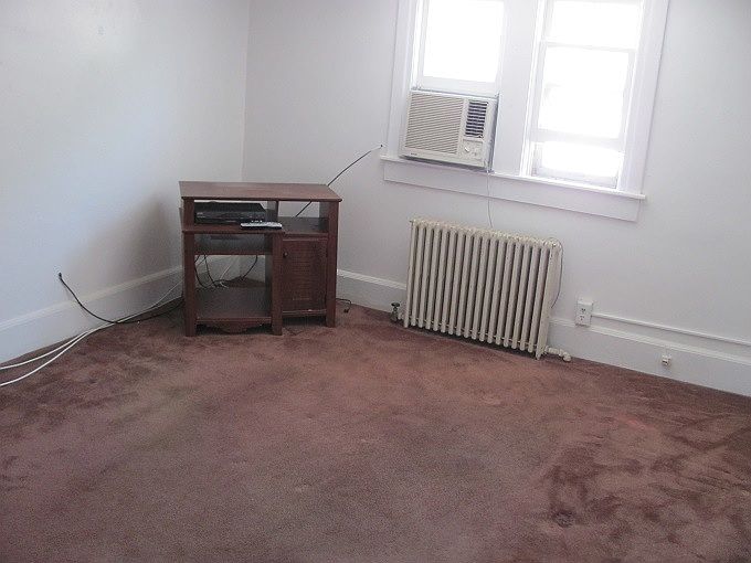 2nd image of 12 Cliff St
