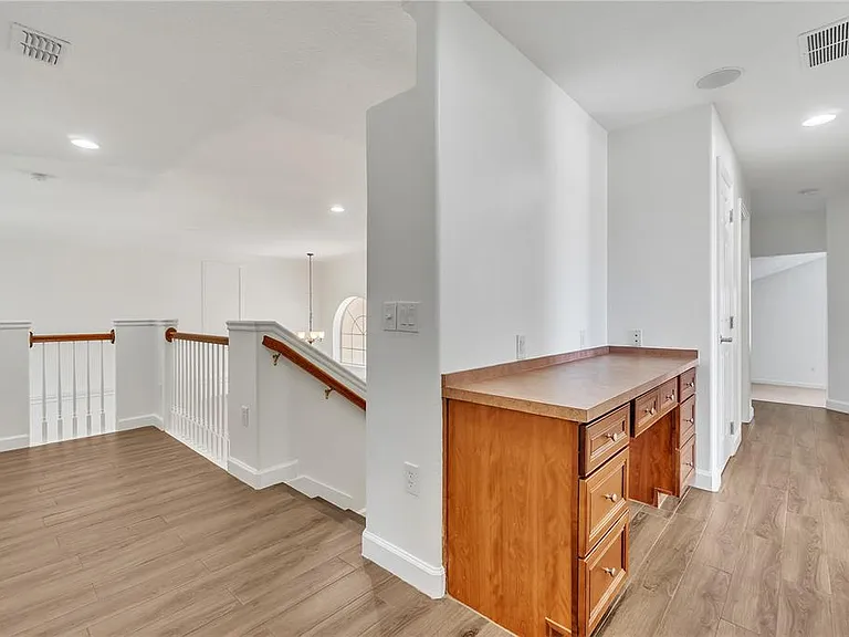 11538 Delwick Dr — Photo 19