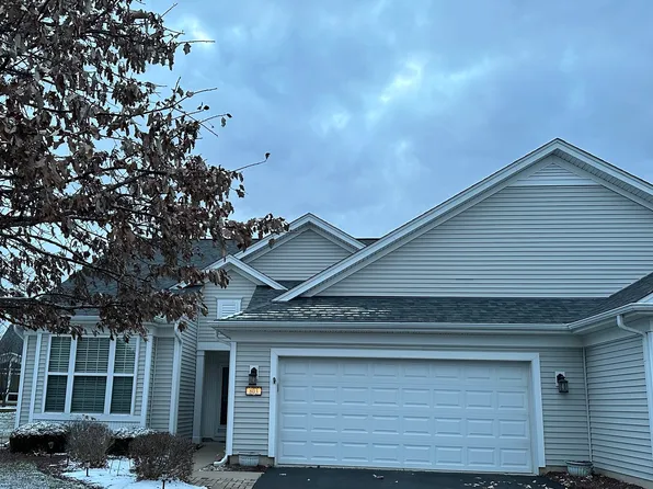 803 Treetop Ln, Shorewood, IL 60404