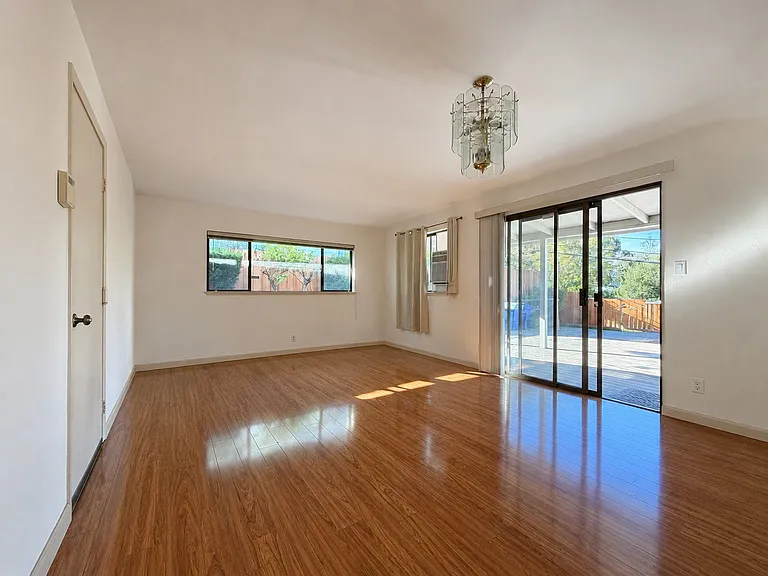 large and bright family room off of kitchen
