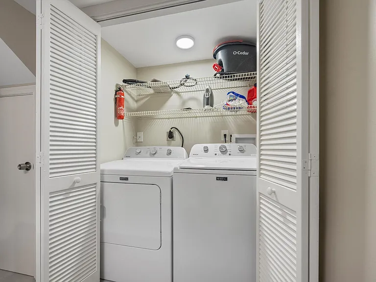 4348 Hazel Ave #B — Photo 18