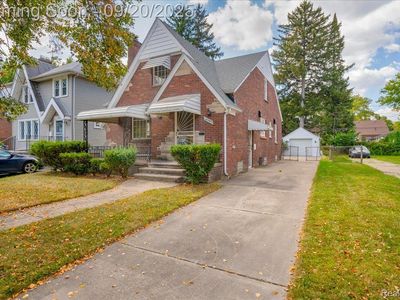 14593 Ashton Rd, Detroit, MI, 48223