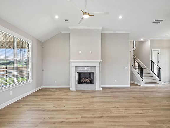 8 web or mls 195 SUGALINA VALLEY DR S2808 008