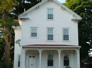 31 Pleasant St, Newton, MA 02459