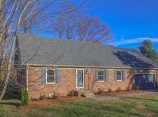 2726 Cheyenne Dr, Bowling Green, KY 42104