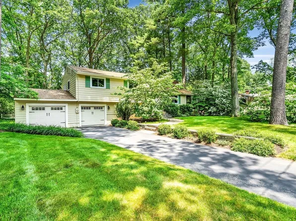 134 Barton Dr, Sudbury, MA 01776