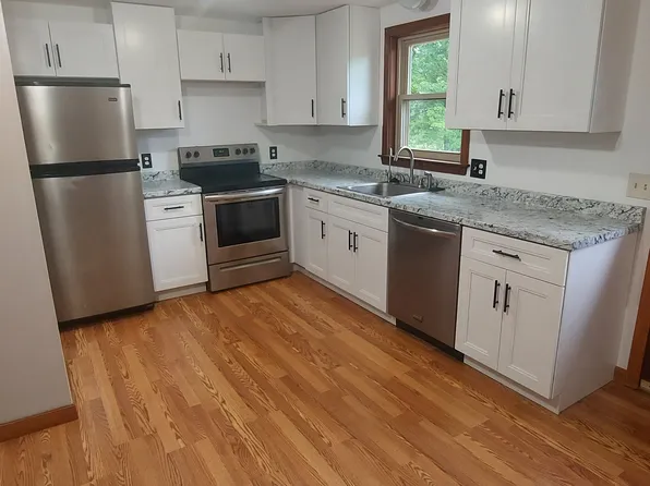 28L Island Pond Rd, Derry, NH 03038