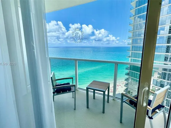 18001 Collins Ave #2512, North Miami Beach, FL 33160