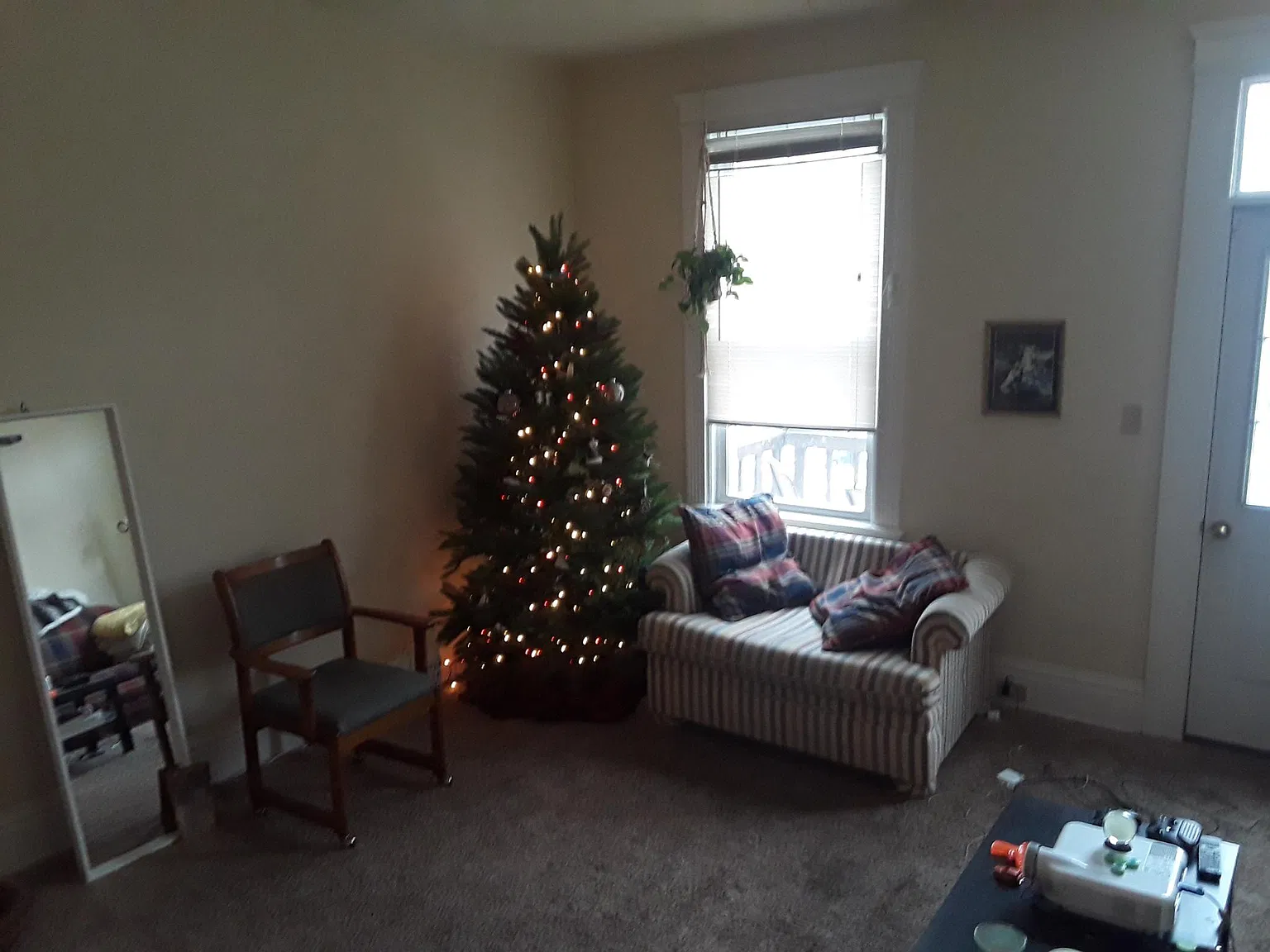 3 bed, 1600 sqft, $2,200 — Photo 4