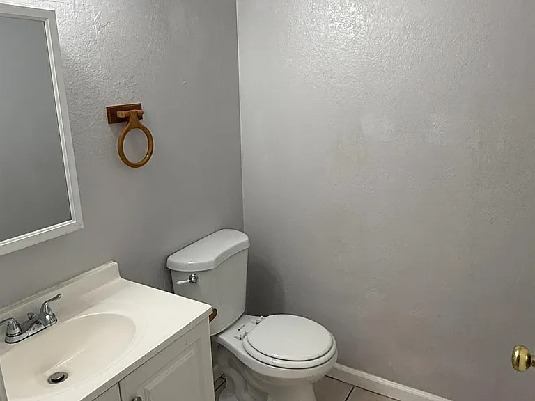 724 Northfield Dr #A — Photo 6
