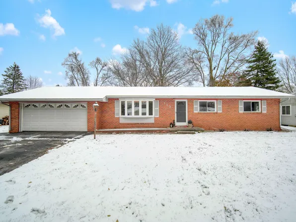 115 Bernadette Dr, Michigan Center, MI 49254
