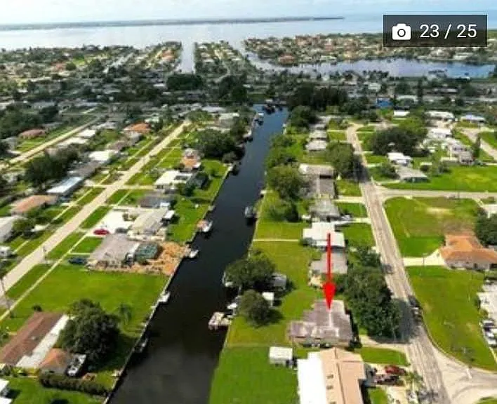 Palmetto Dr NE — Photo 1