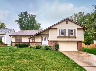 79 Shirecreek Ct, Saint Charles, MO 63303