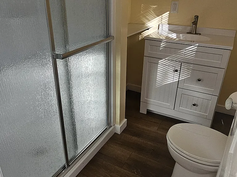 206 E Danaher St #3 — Photo 4