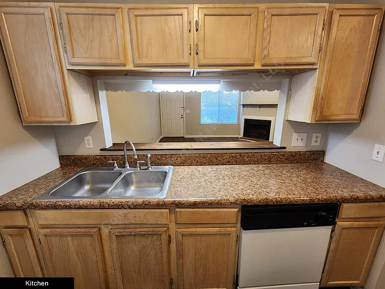 124 Leila Ln #A — Photo 4