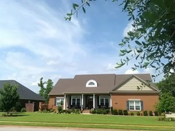 860 Breezybay Ln, Sumter, SC 29150