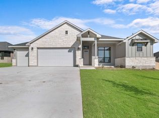 305 Boots Ct, Lorena, TX 76655