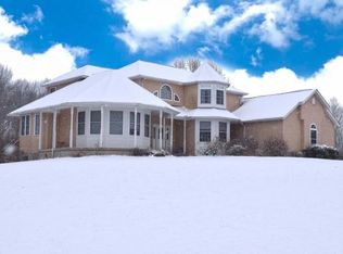 24800 Tree Top Dr, Sunman, IN 47041